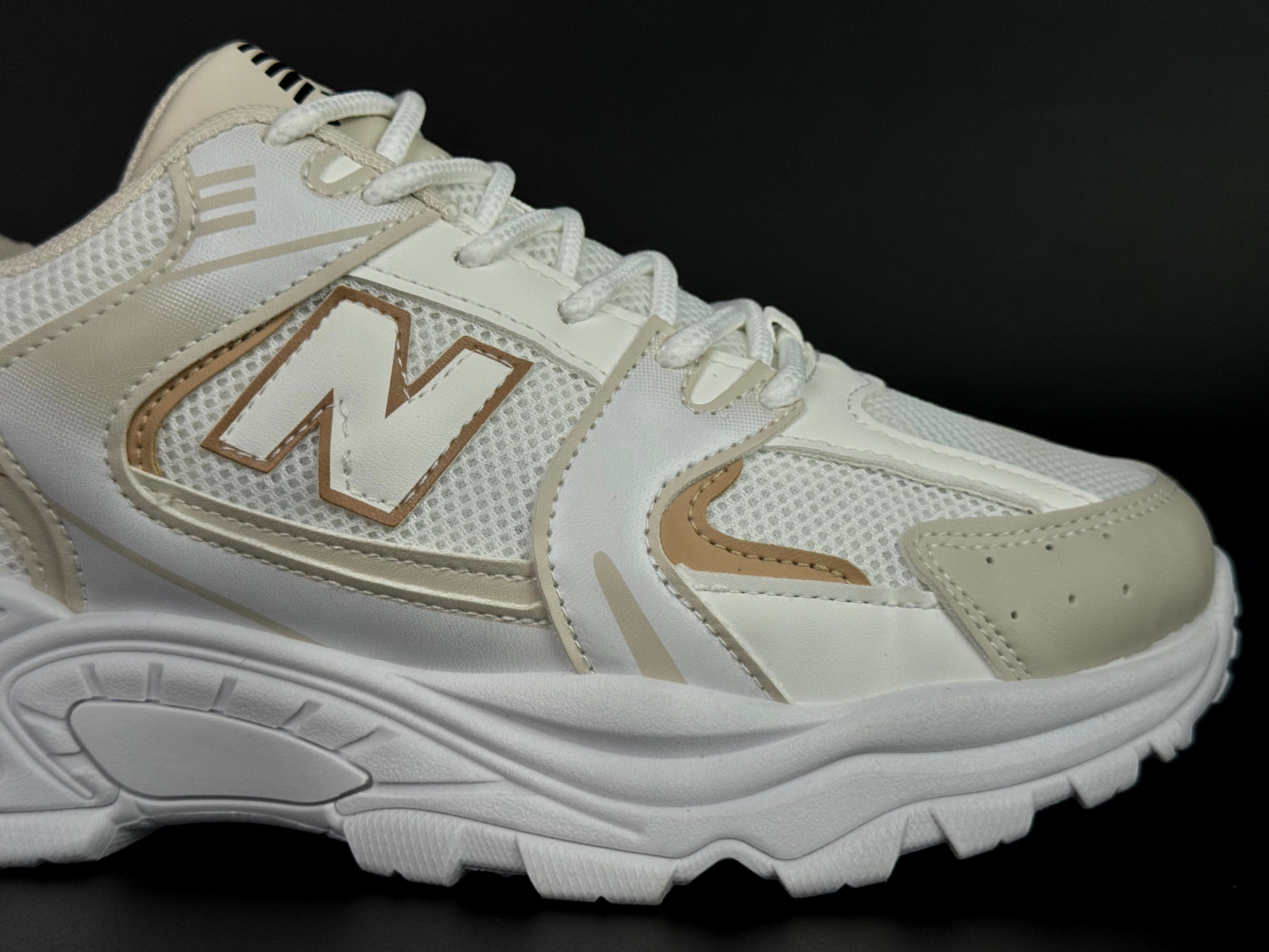 New balence 530 beige