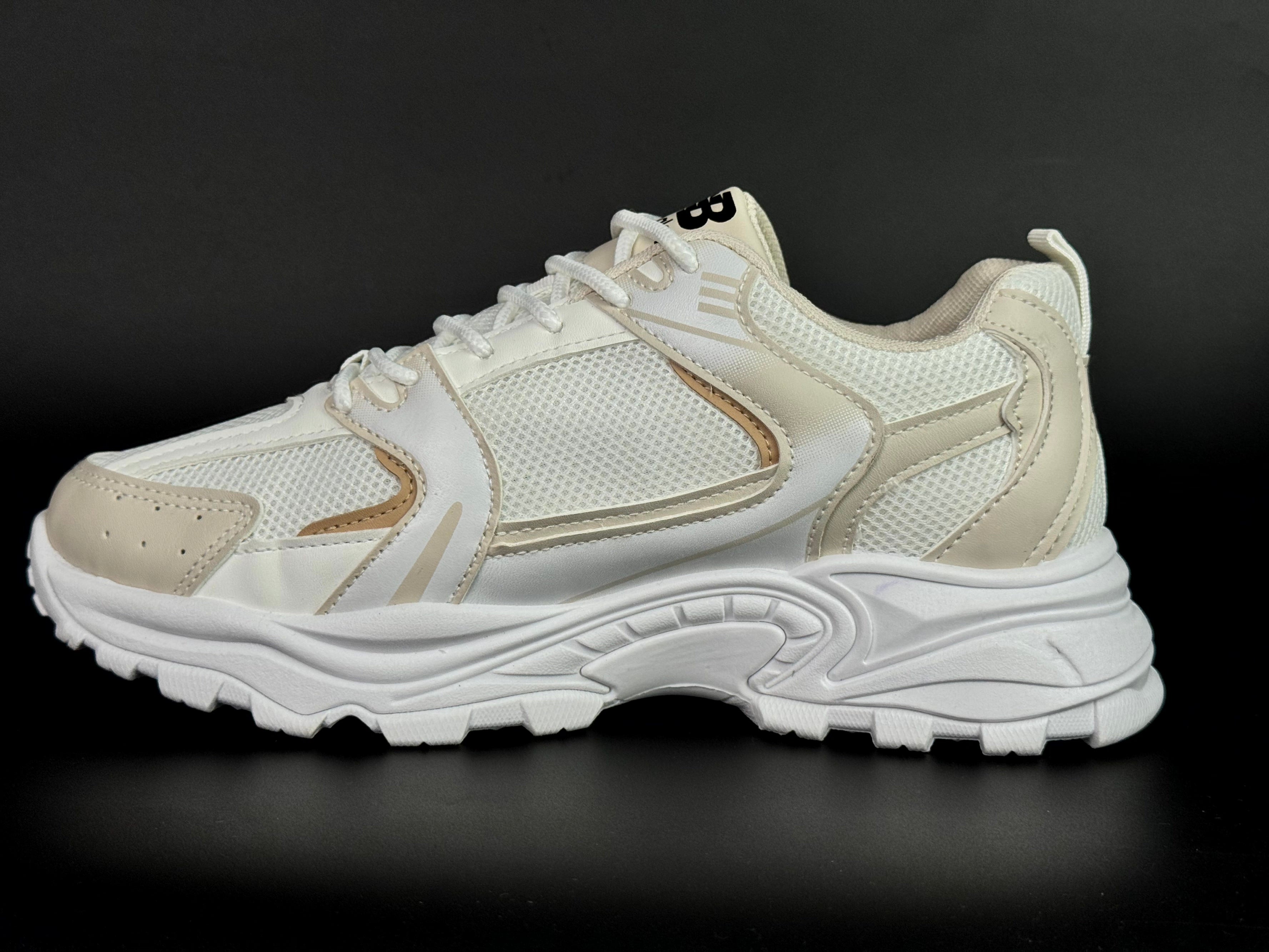 New balence 530 beige