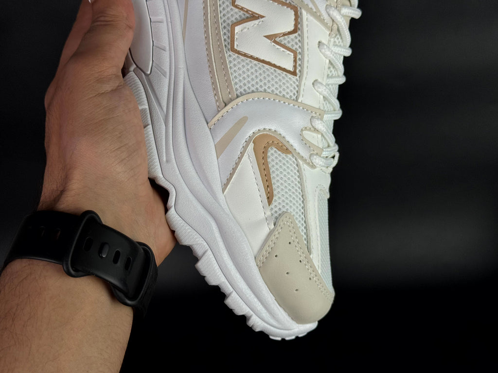 New balence 530 beige