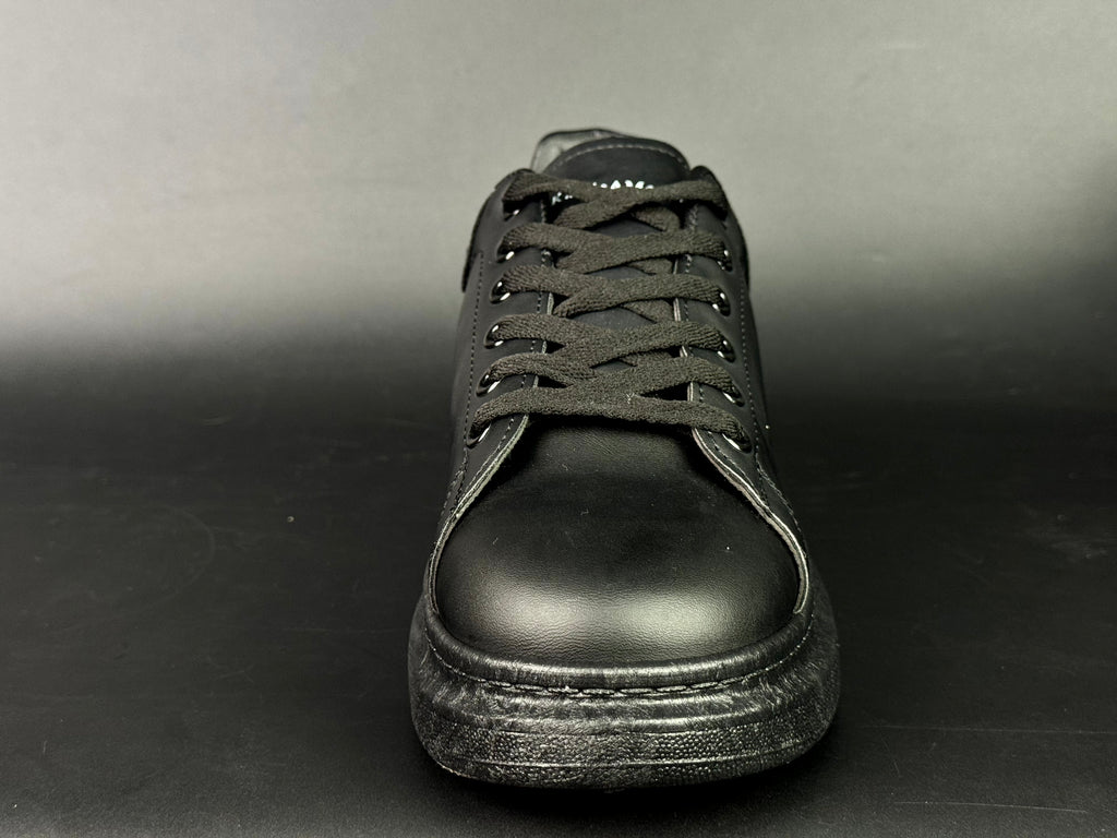 Alexandre Macqueen black black