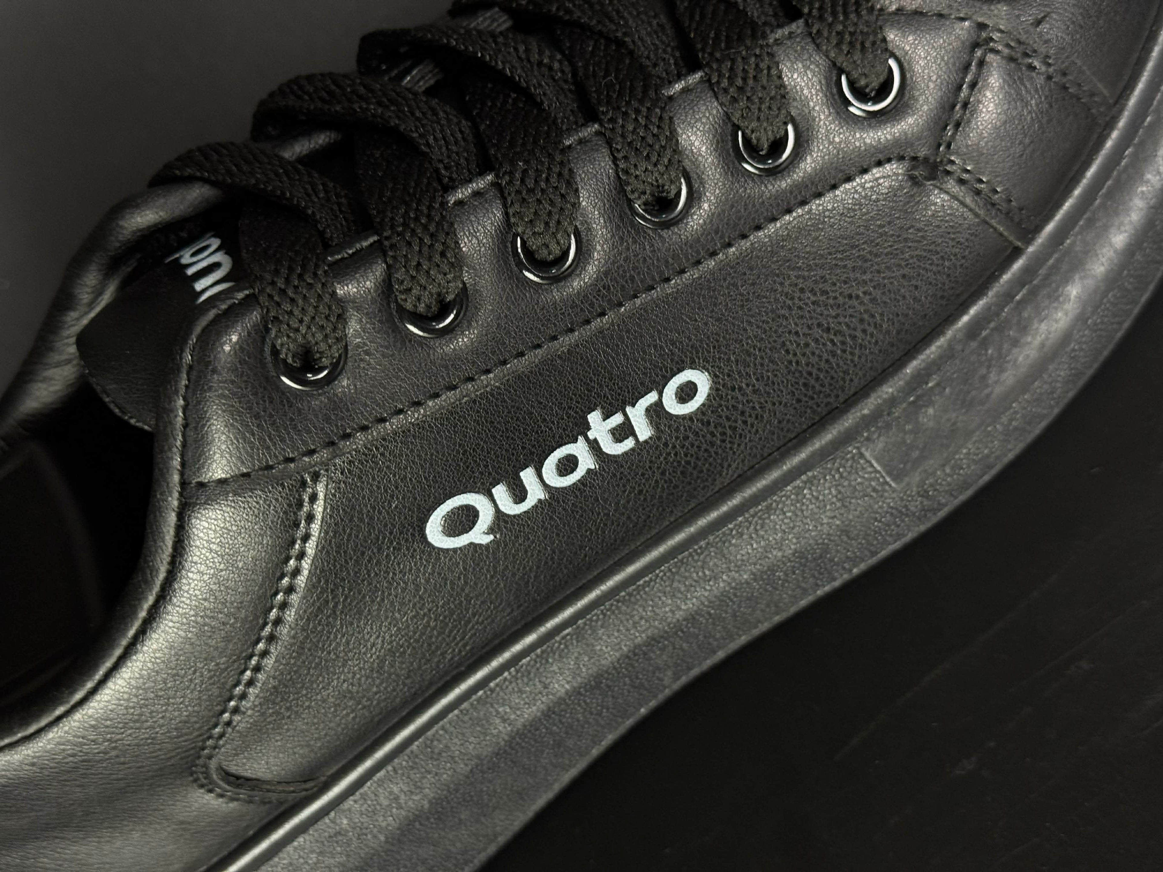 sneakers quatro  black